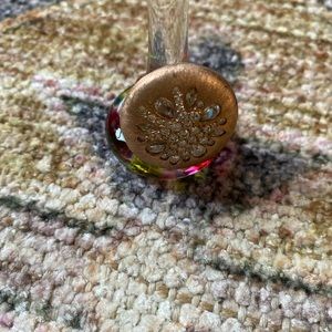 Rose gold crystal round ring